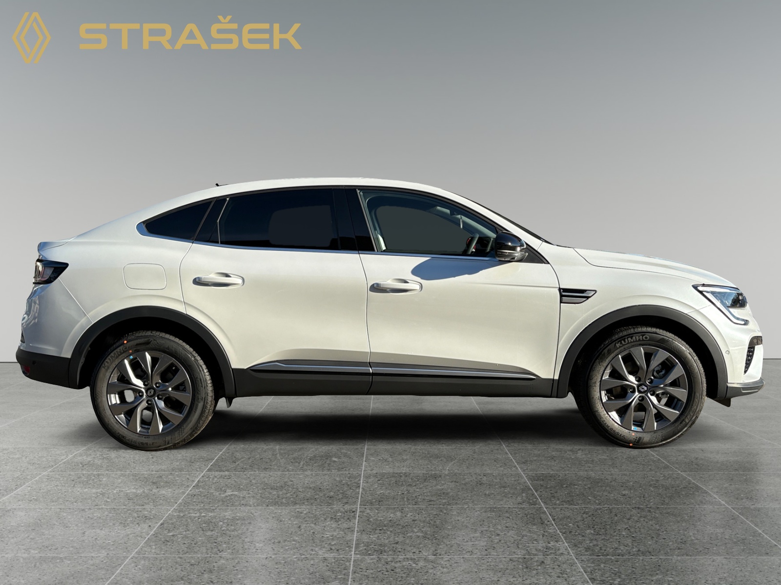 Renault Megane Conquest 1.6 E-TECH HEV 145 TECHNO