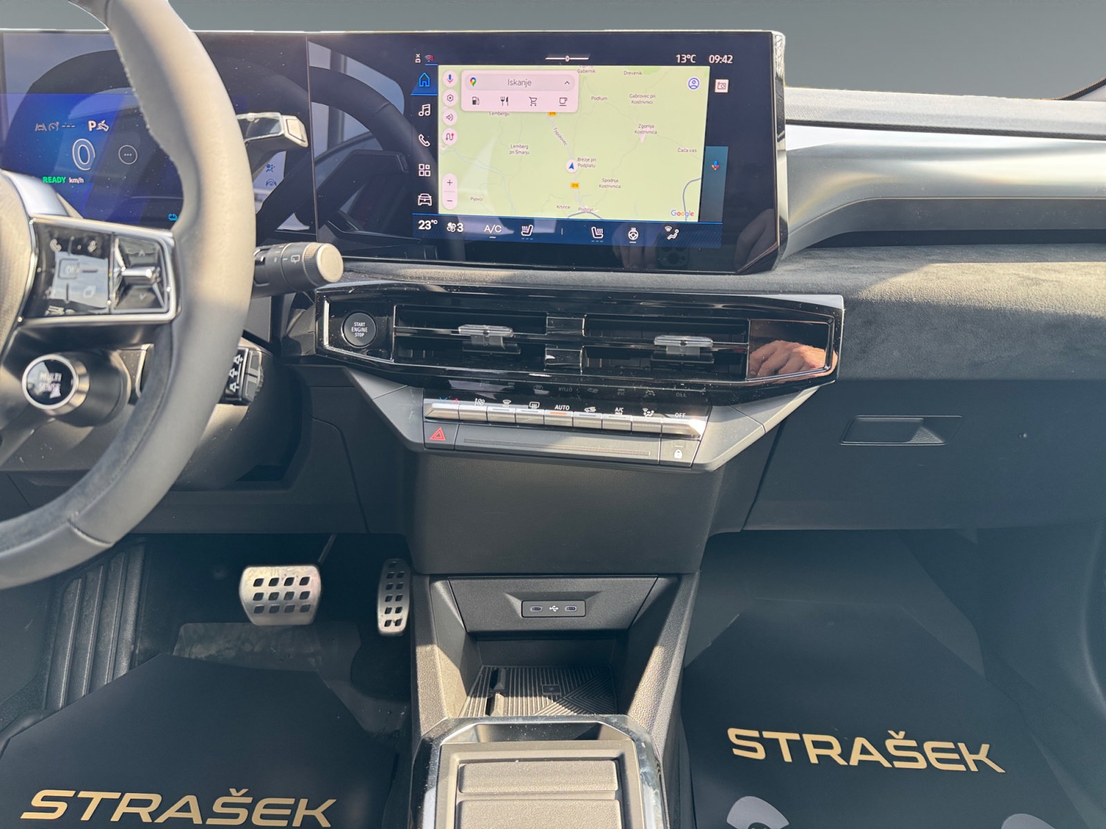 Renault Clio 6 esprit Alpine E-Tech 160